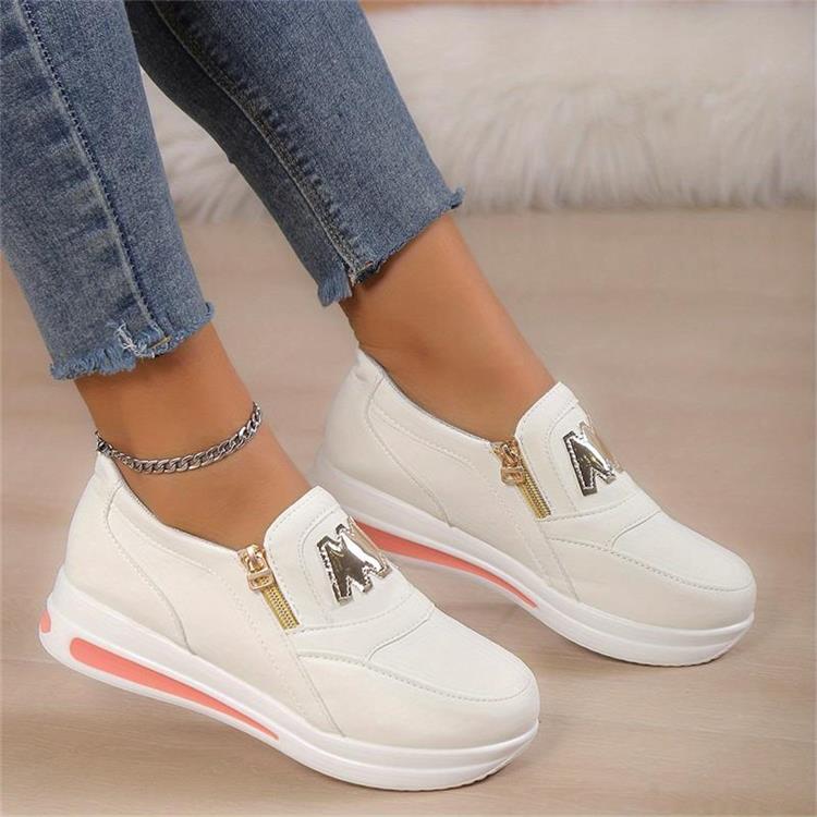Claudia Sneakers