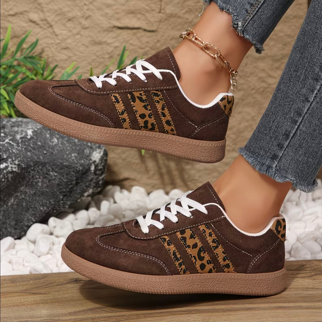 Veloura Street Sneakers