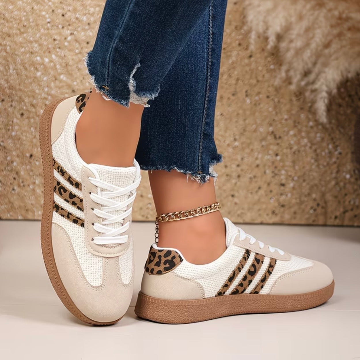 Veloura Street Sneakers