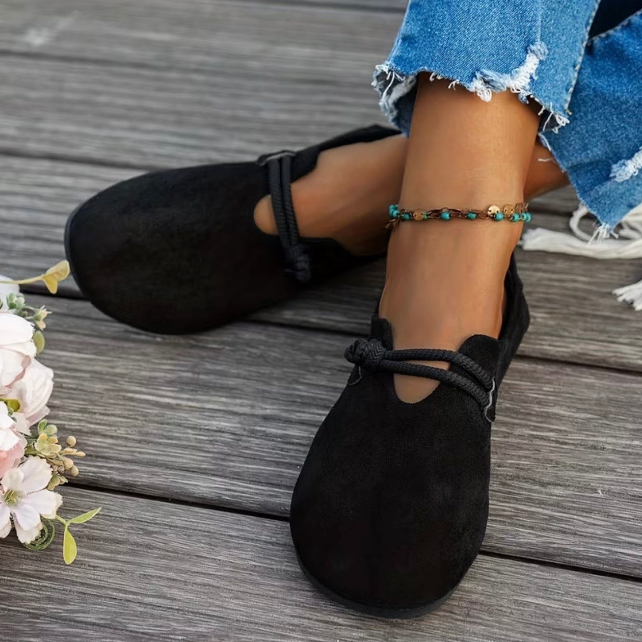Vellora Slip-Ons
